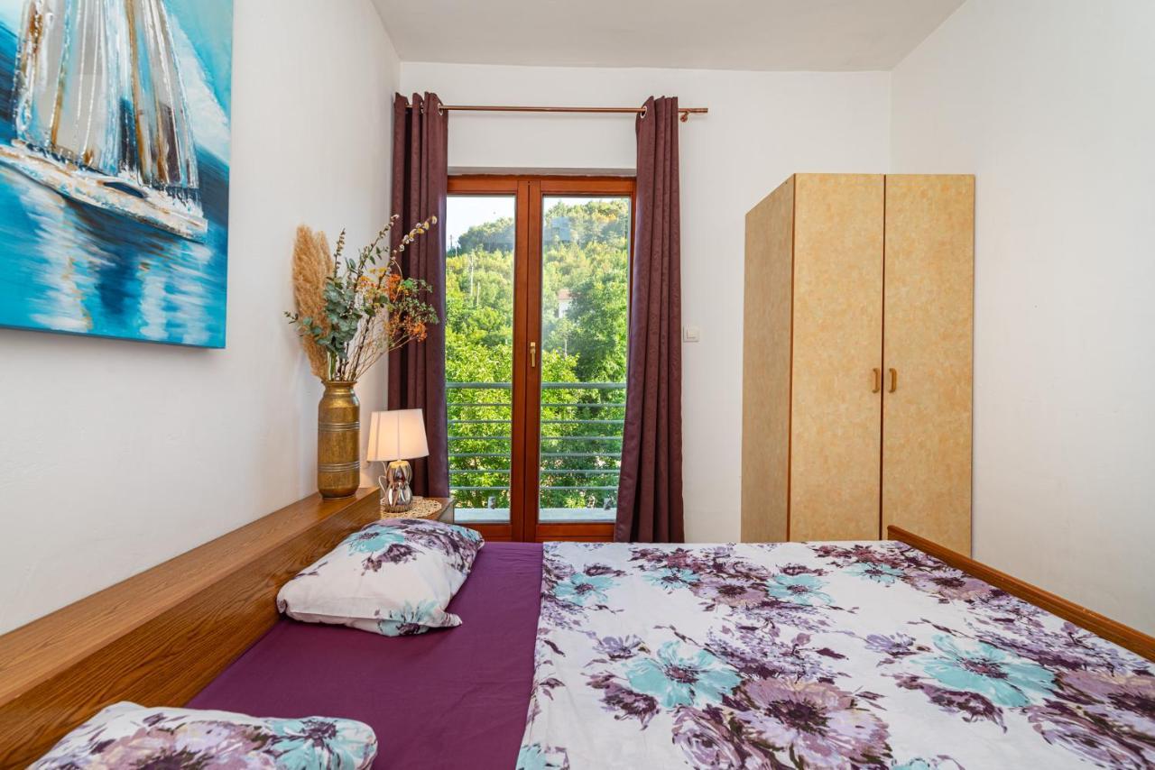 Apartments Maris Novigrad  Екстер'єр фото