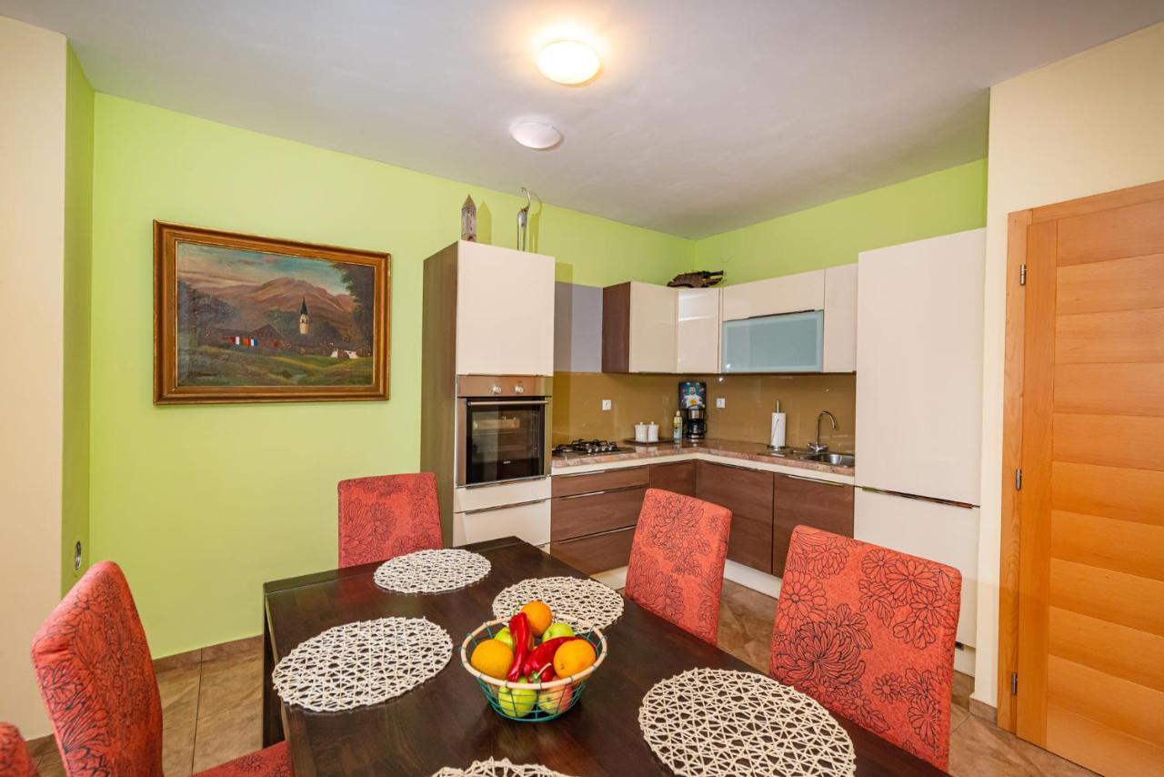Apartments Maris Novigrad  Екстер'єр фото
